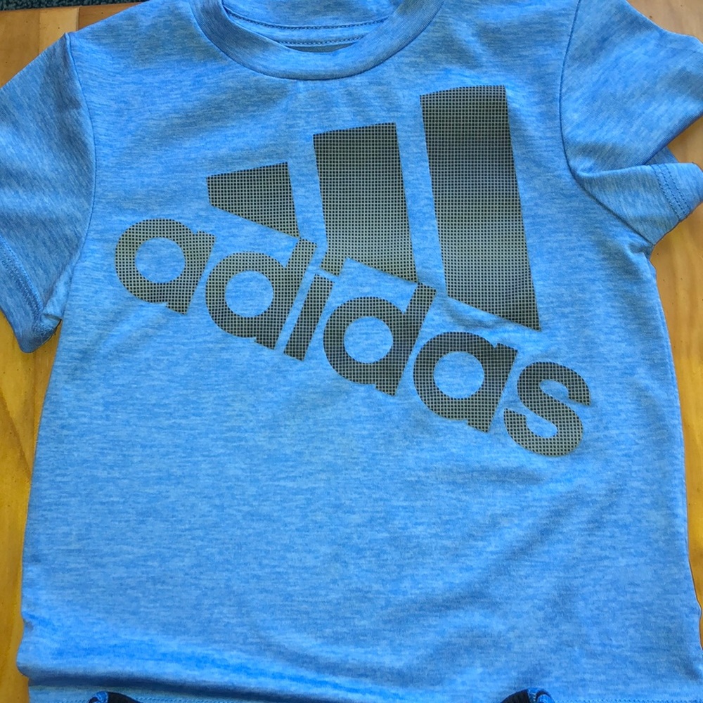 Adidas set! - Picture 2 of 5